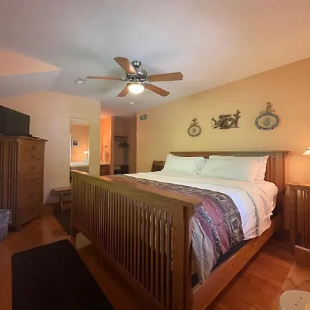 Bodee'S Bungalow Adults Only Couples Only Boutique Hotel-3